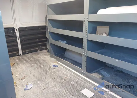 2017 Chevrolet Express 2500 Work Van z USA, uszkodzony, nr VIN 1GCWGAFFXH1121132